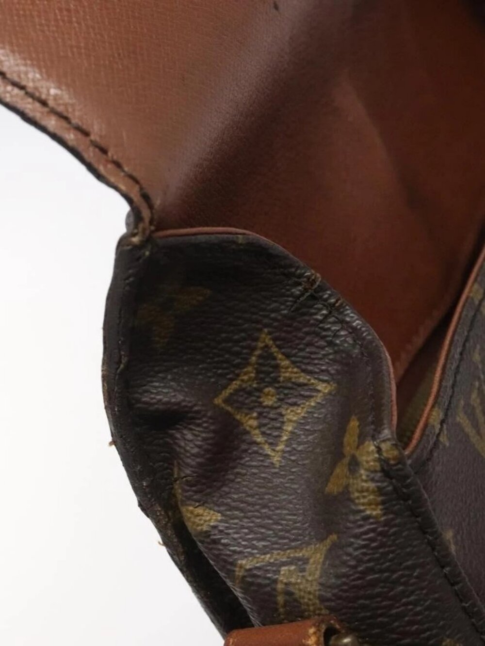 LOUIS VUITTON Monogram Monogram Saint Cloud GM Shoulder Bag M51242 Auth 122628 - Picture 10 of 16